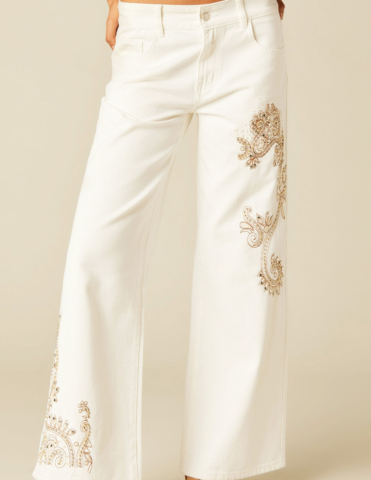 WHITE EMBROIDERED TROUSERS