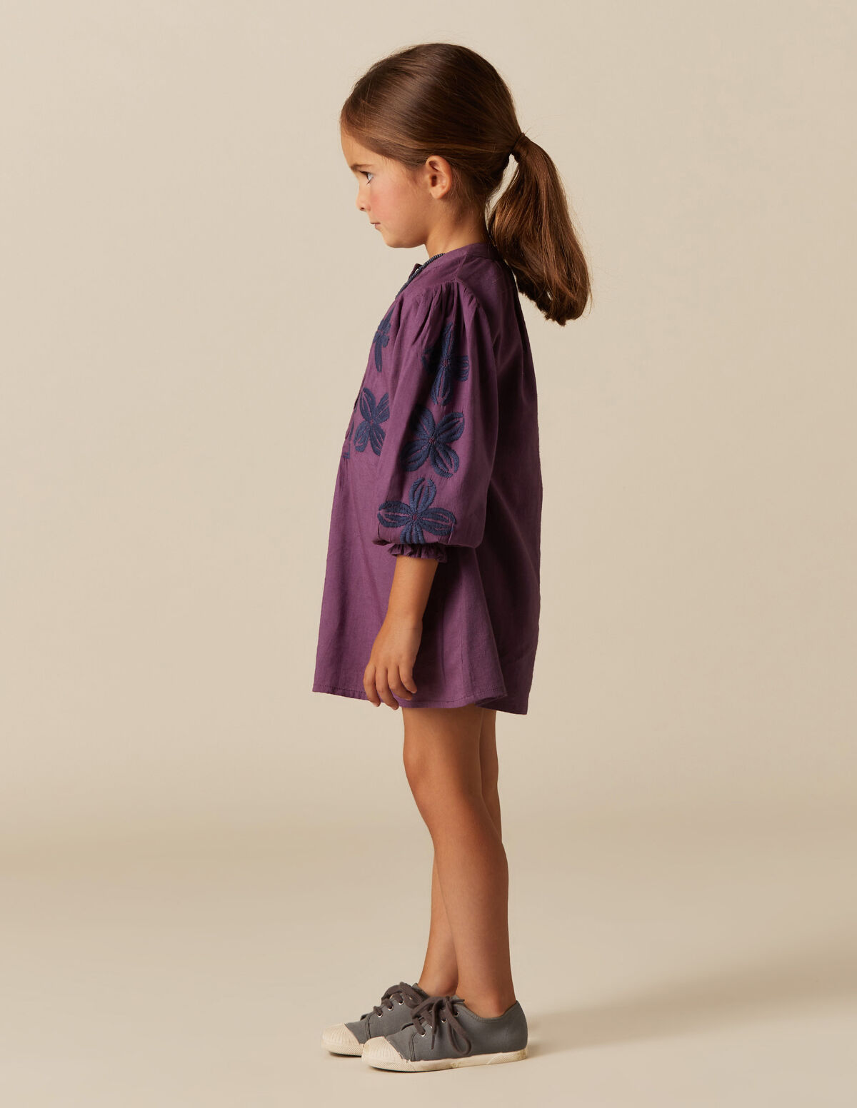 BERRY EMBROIDERED DRESS