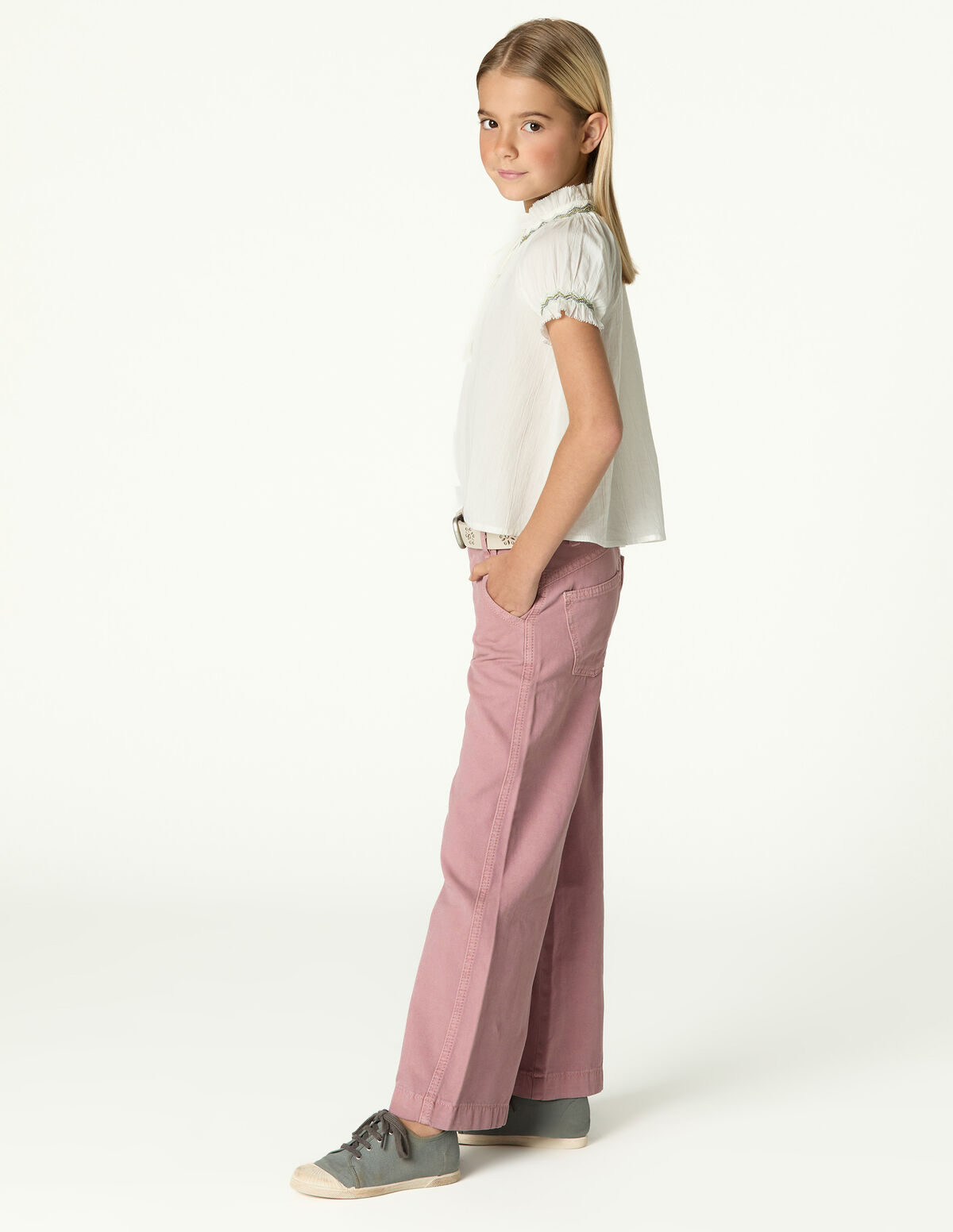 CAL&Ccedil;AS "NN" BORDADAS AMORA