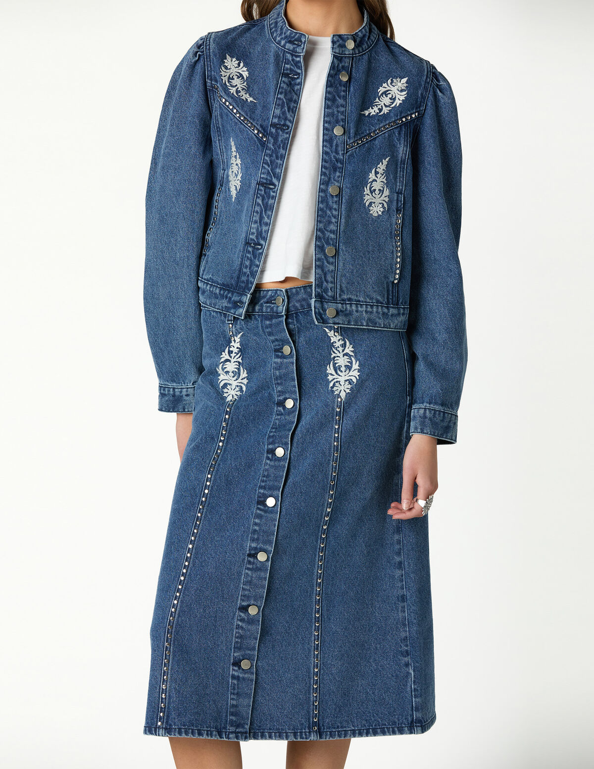 BLUE EMBROIDERED DENIM SKIRT