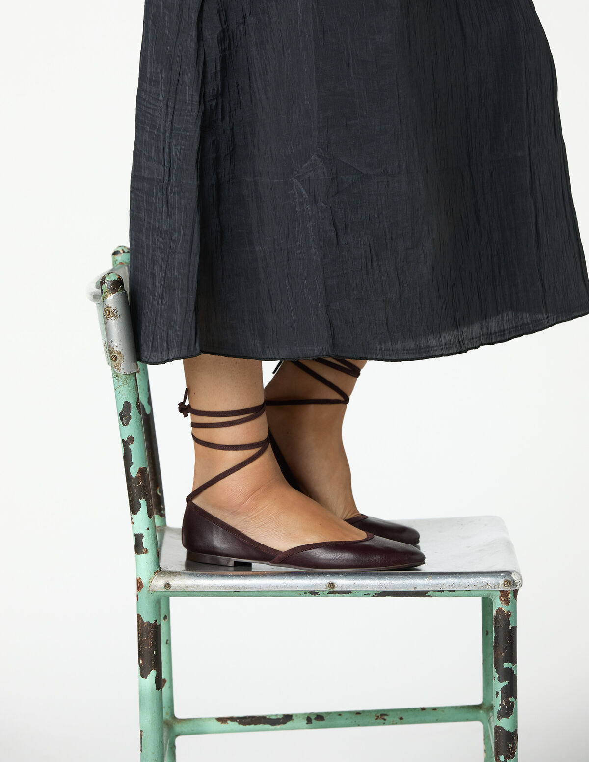 MAROON STRAPS BALLERINAS