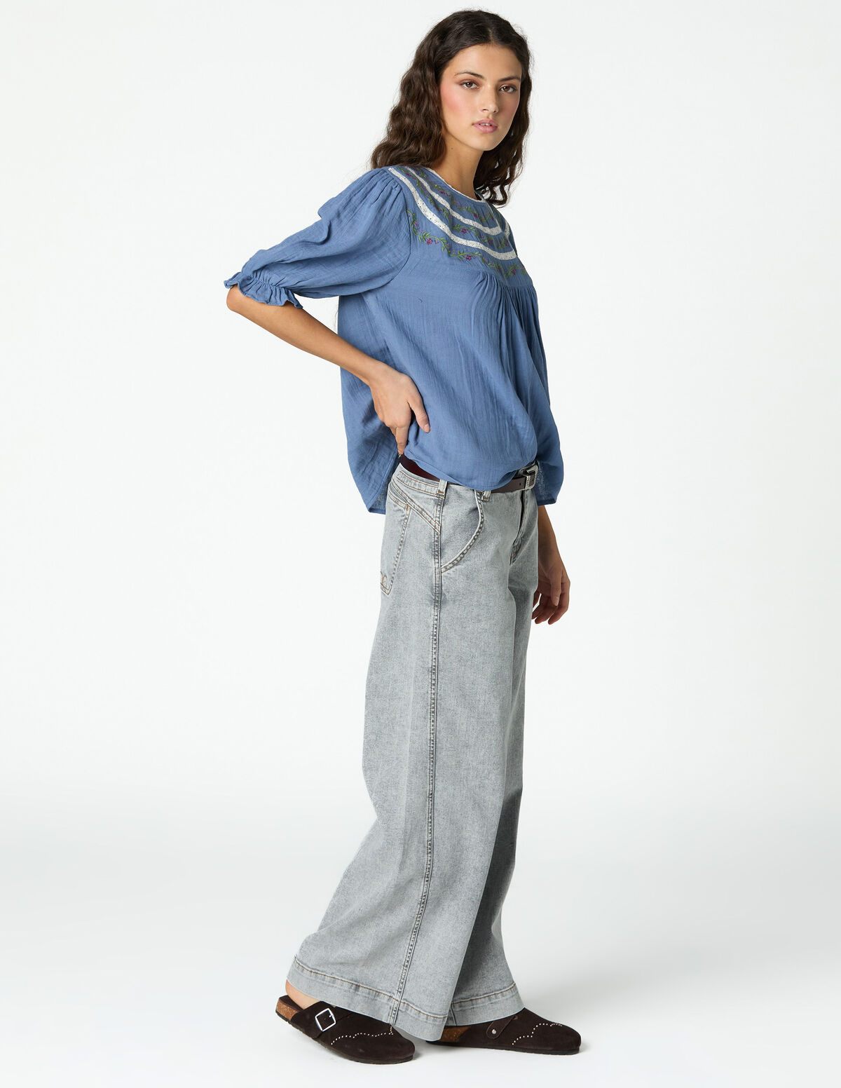 CAMISA TIRA BORDADA ANILINE BLUE