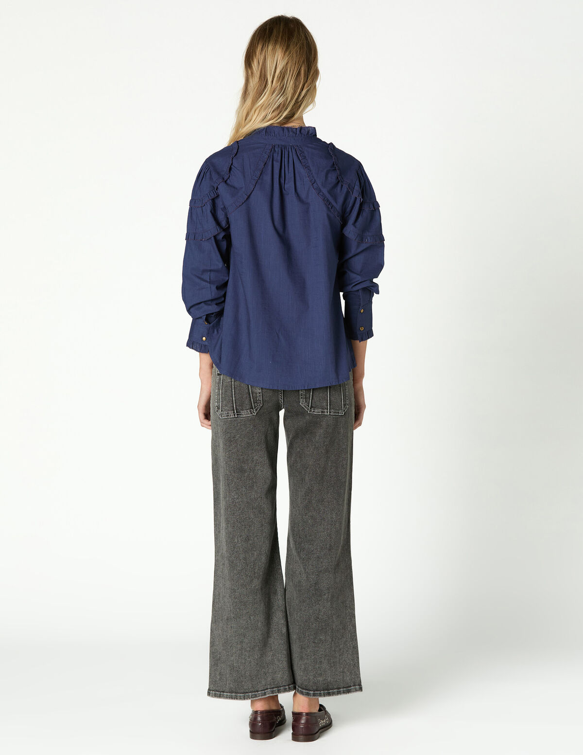 CONTRAST RUFFLE SHIRT