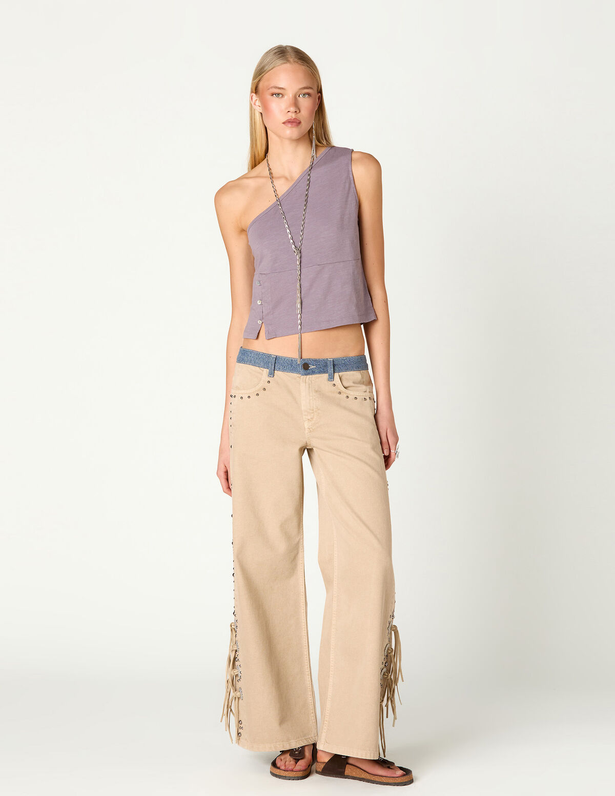 BEIGE/CONTRAST STUDDED COWBOY JEANS