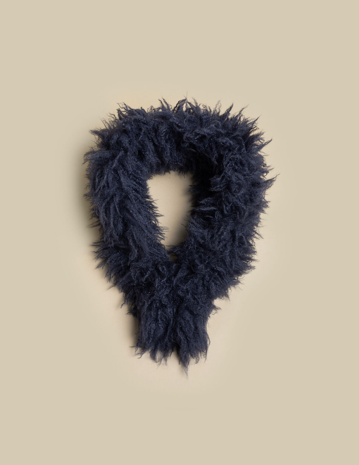 BLUE FUR COLLAR