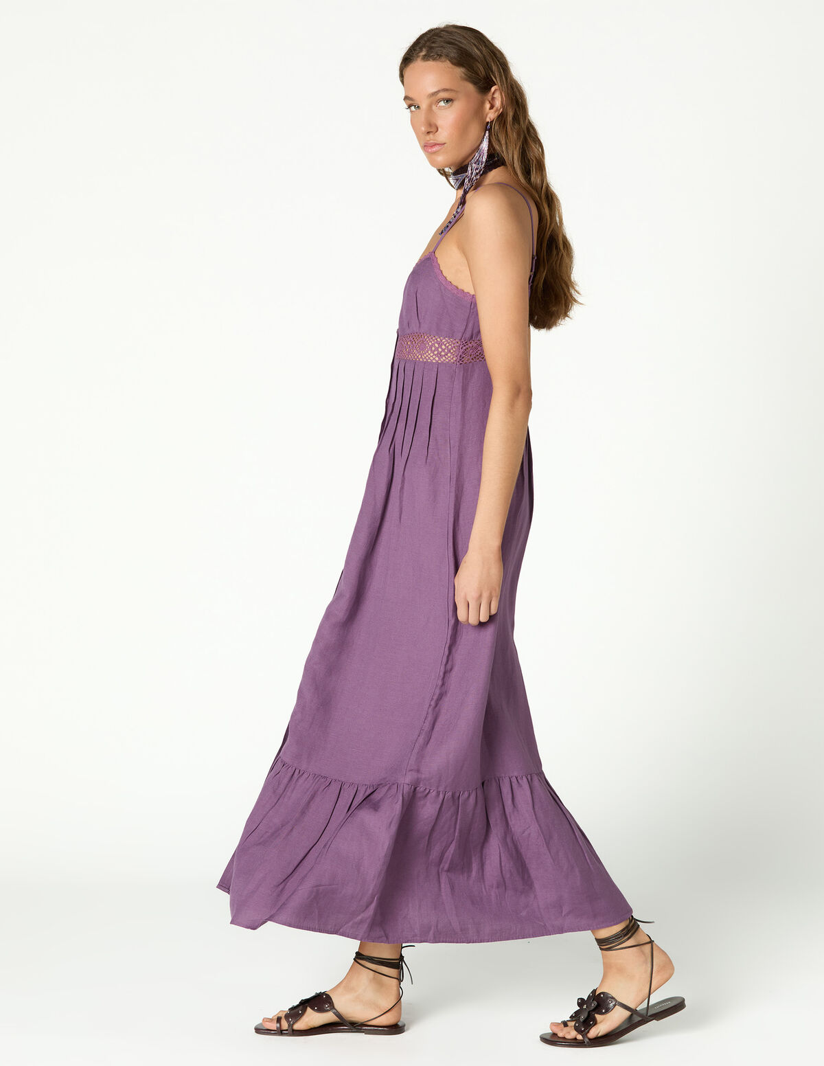 VESTIDO NERVURAS E AL&Ccedil;AS ROXO