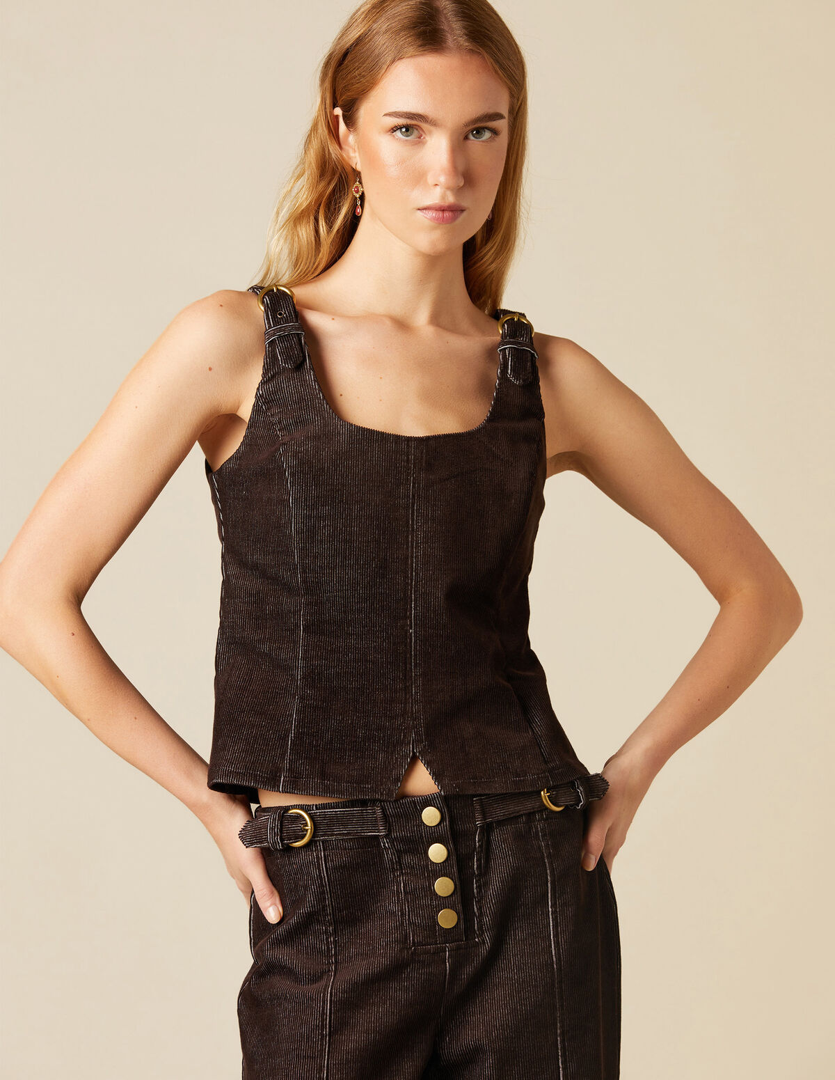 BROWN CORDUROY TROUSERS 