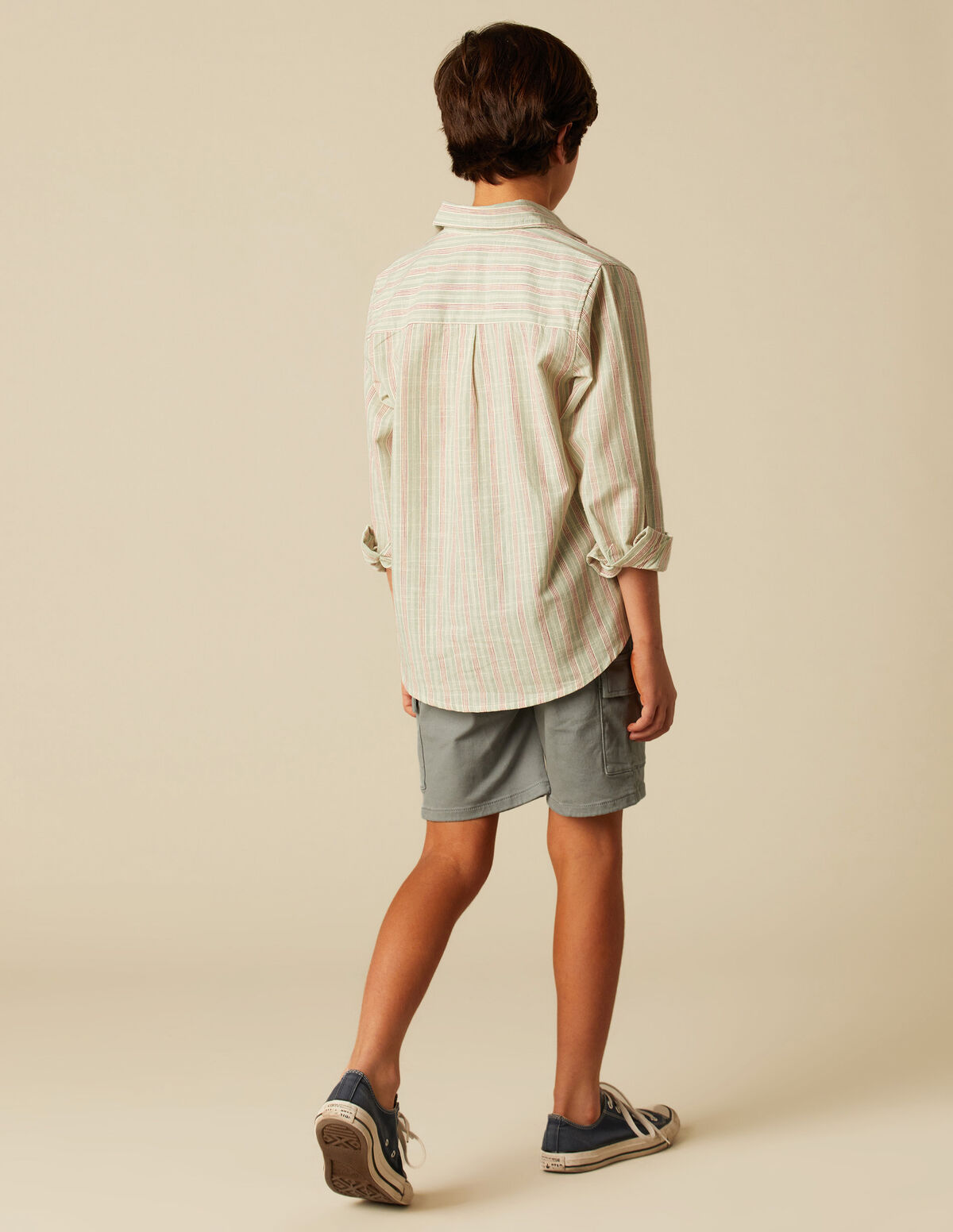 CAMISA RAYA GRIS