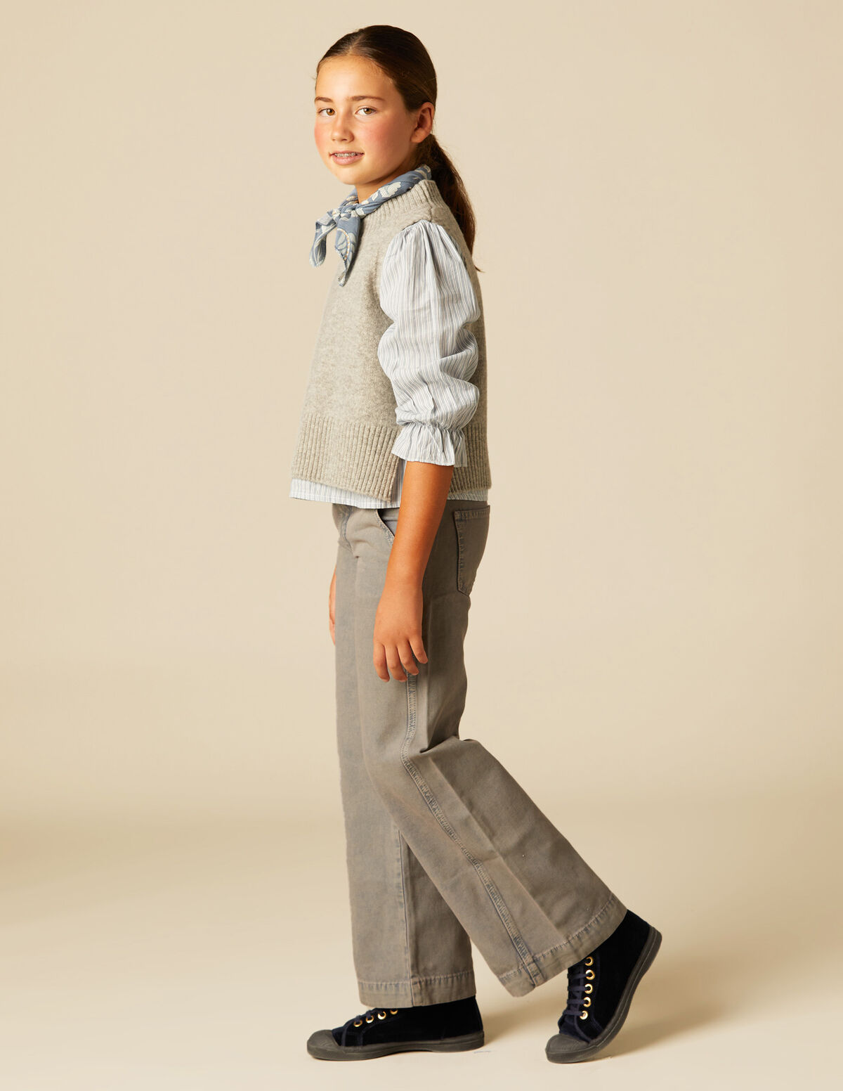 GREY WAISTCOAT