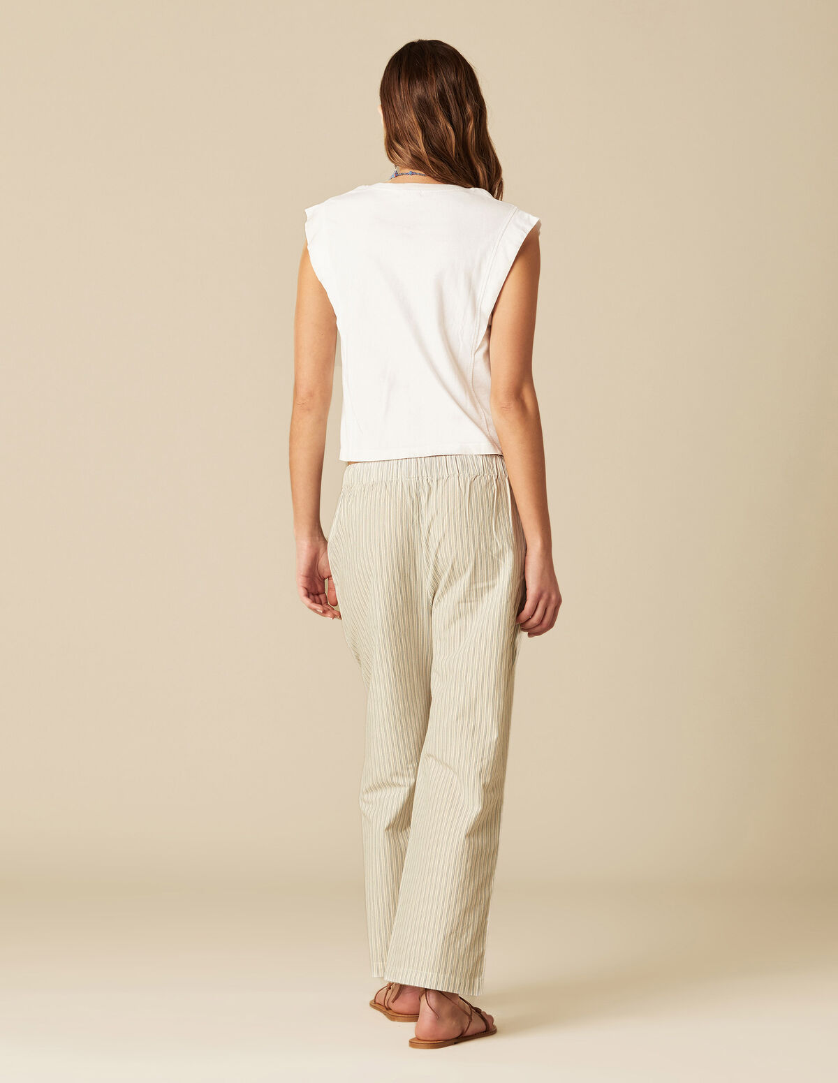 PANTALÓN BLANCO RAYAS AZULES