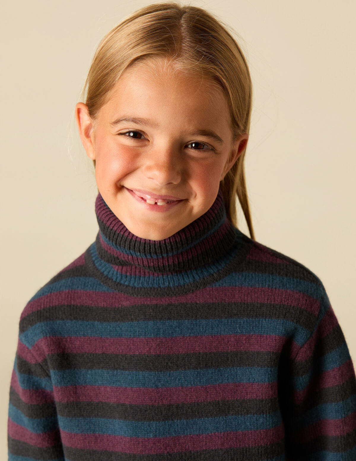 STRIPED TURTLENECK JUMPER