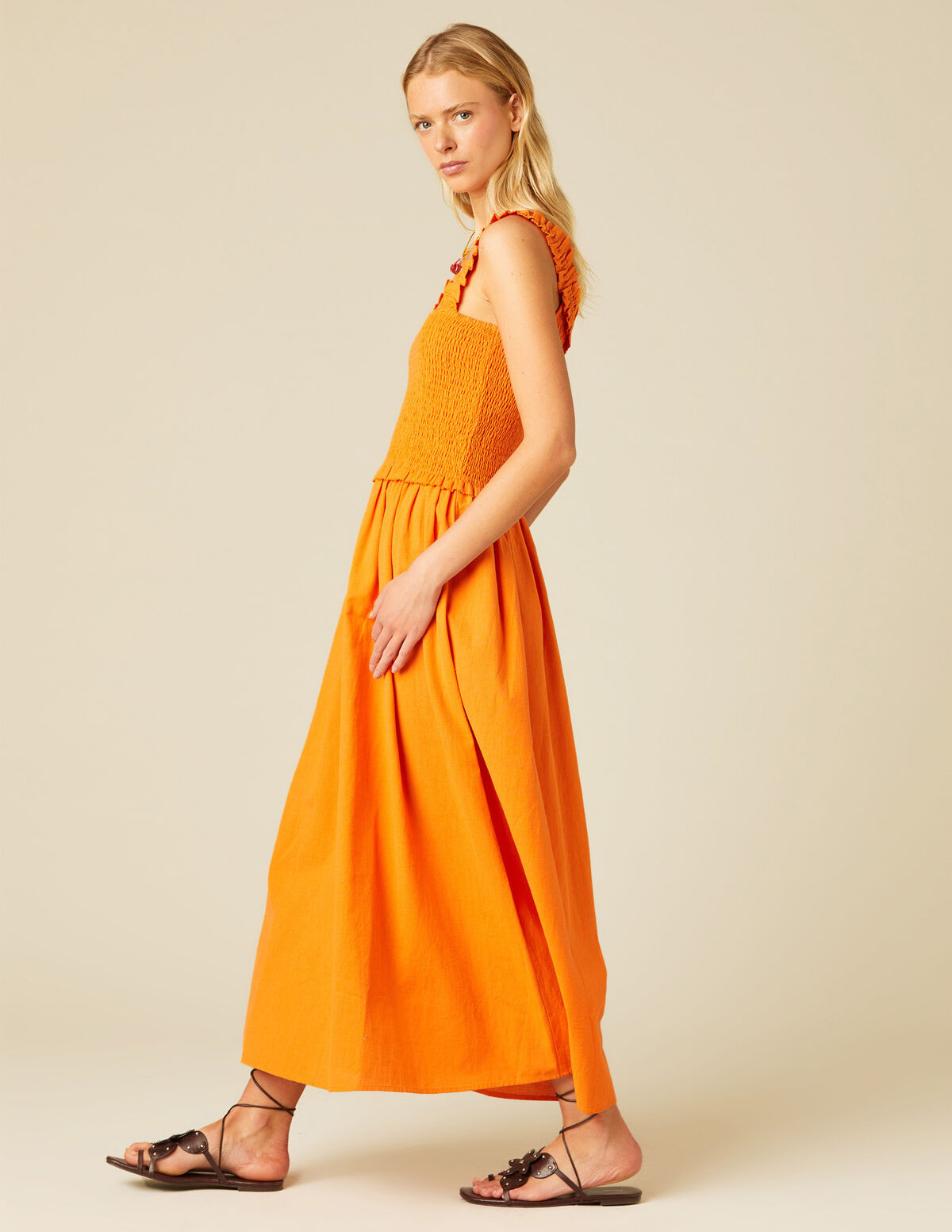 VESTIDO GOMAS VOLANTE AZUL