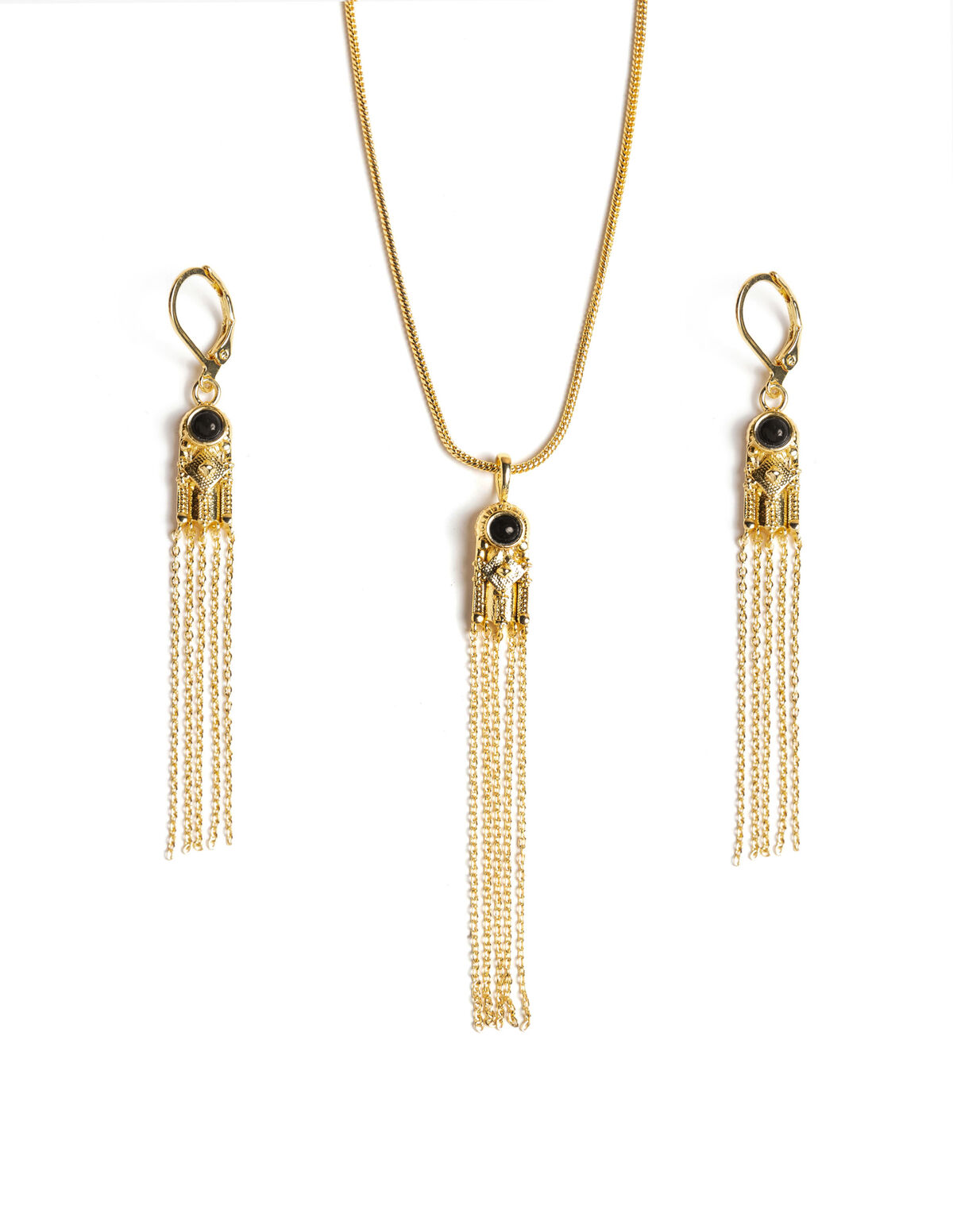 MAROON CHAIN EARRINGS
