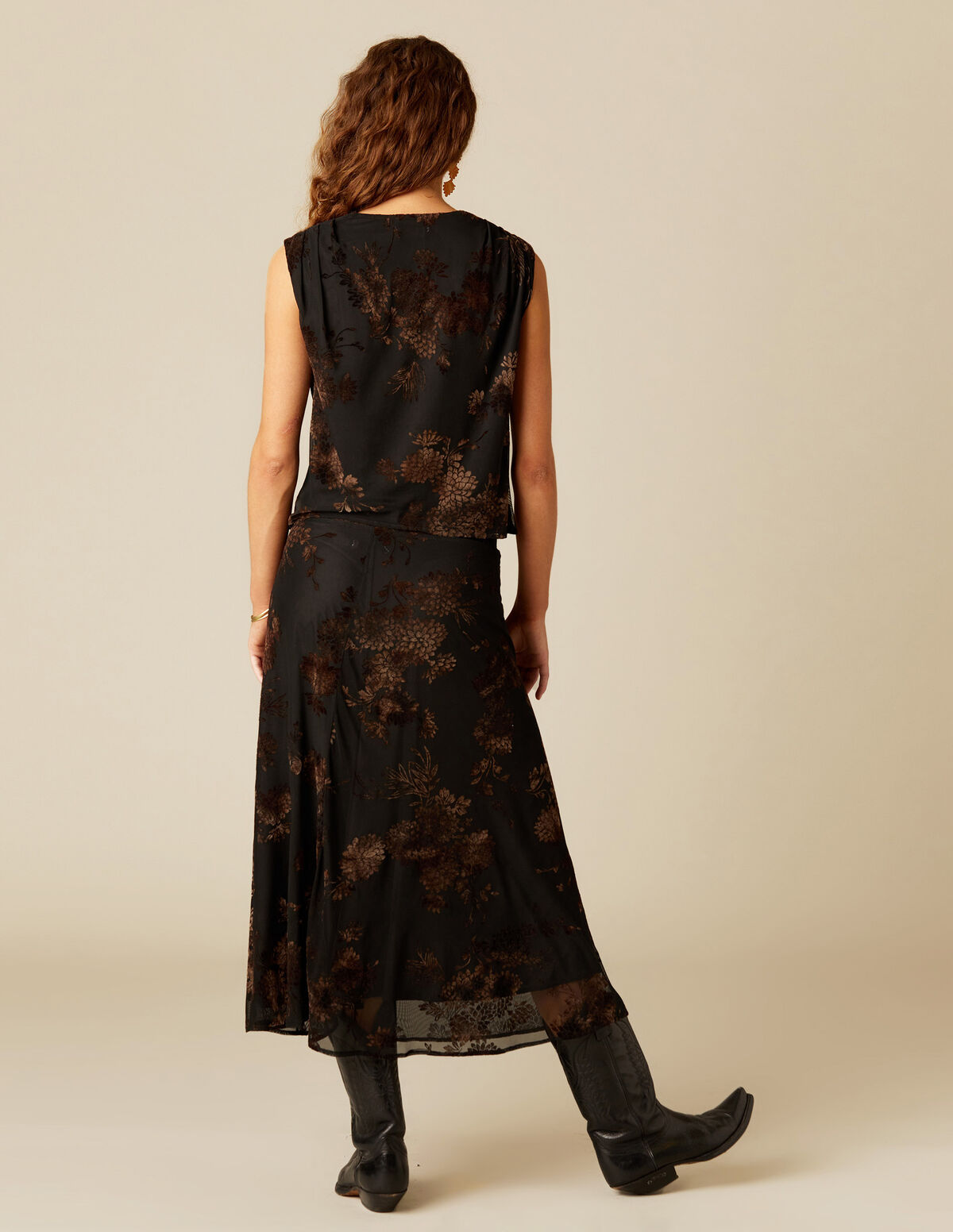 FALDA FLOR TULLE NEGRO