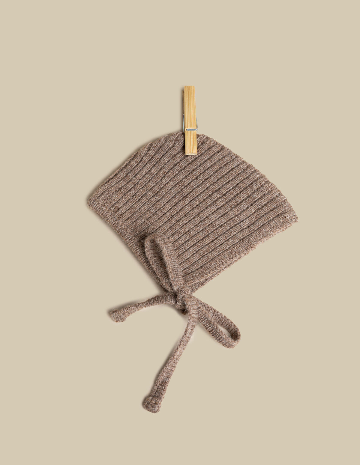 POWDER BONNET
