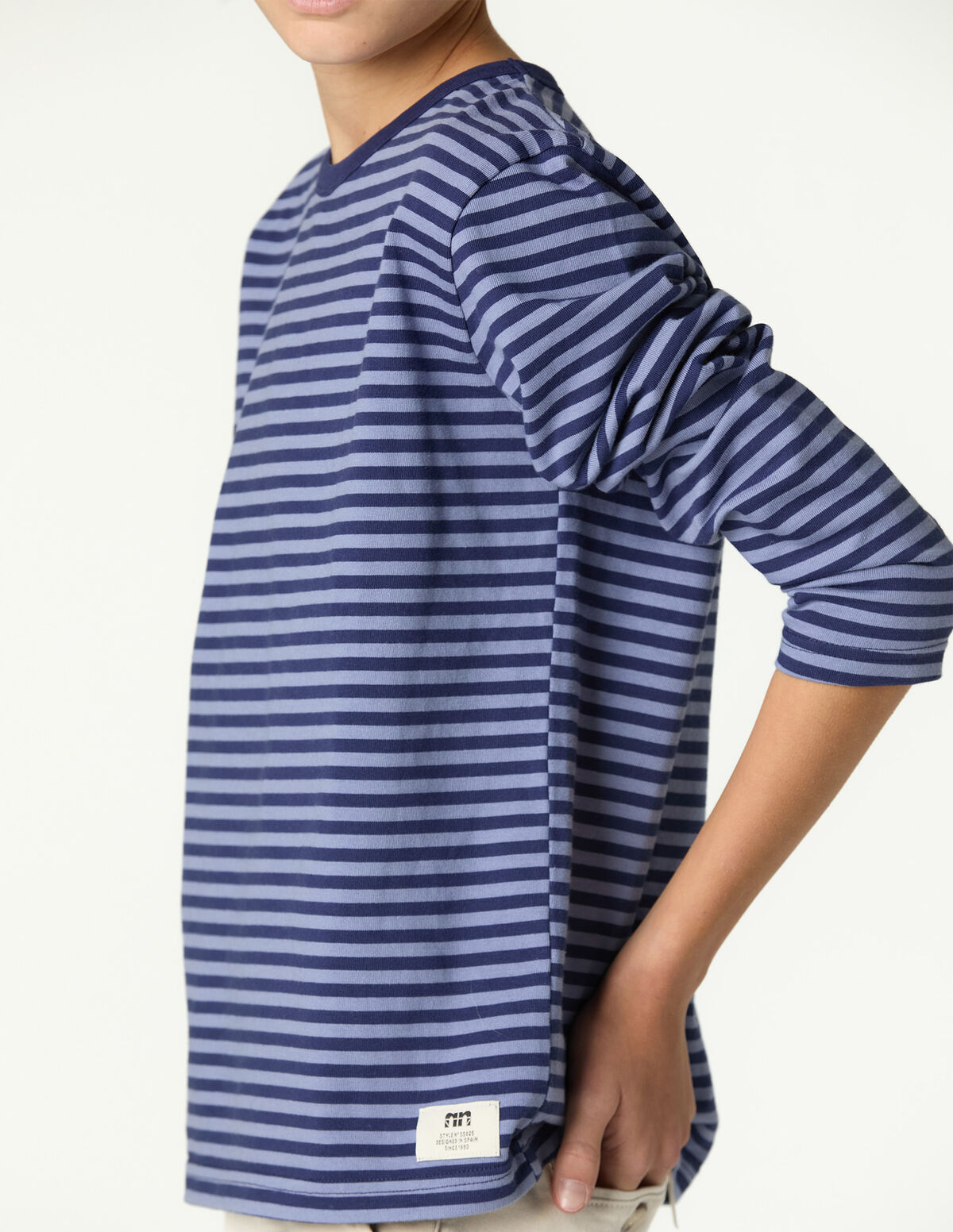 BLUE STRIPED T-SHIRT
