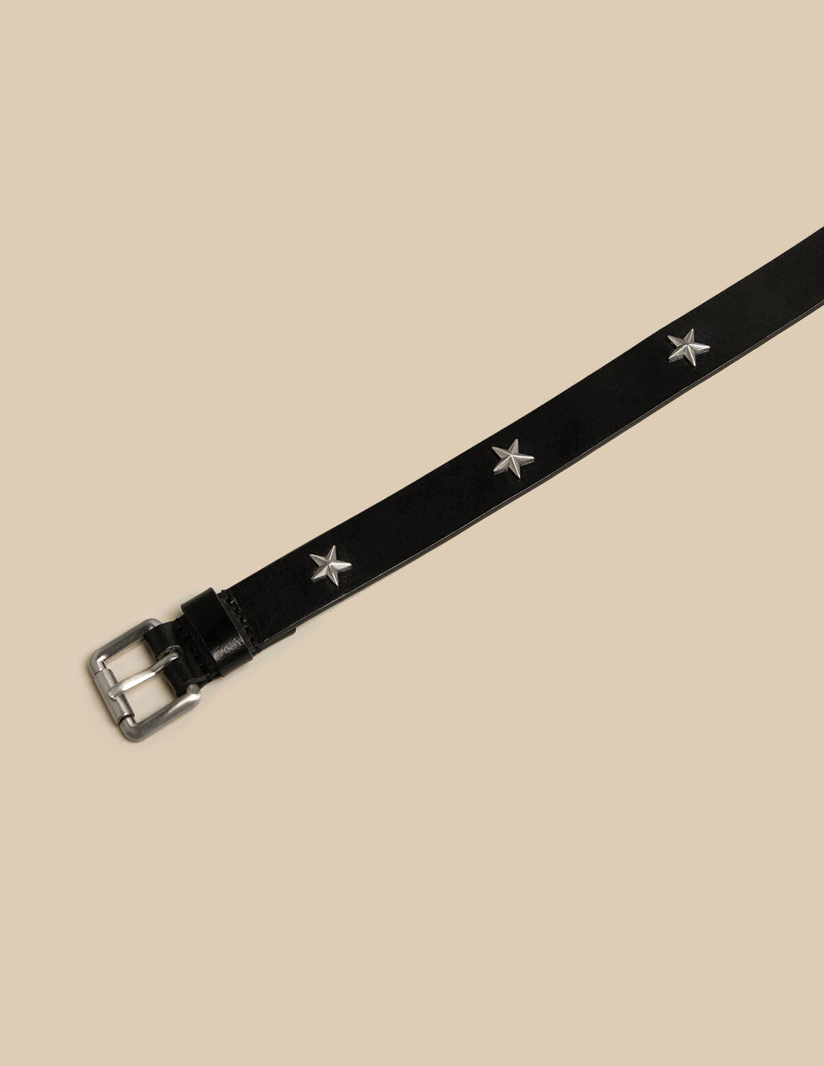 CINTURÓN ESTRELLAS PLATEADAS NEGRO