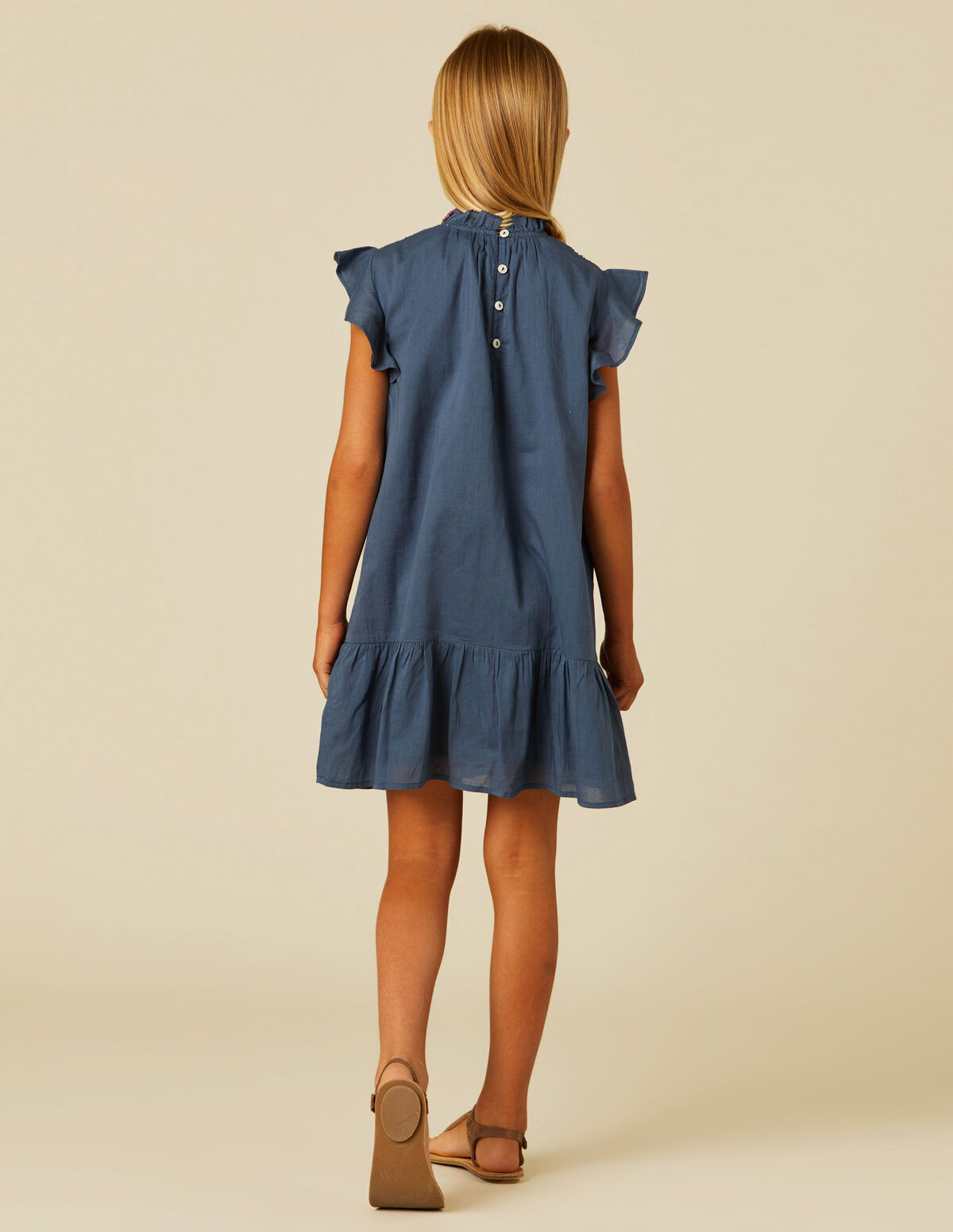 VESTIDO ENCAJES MORA