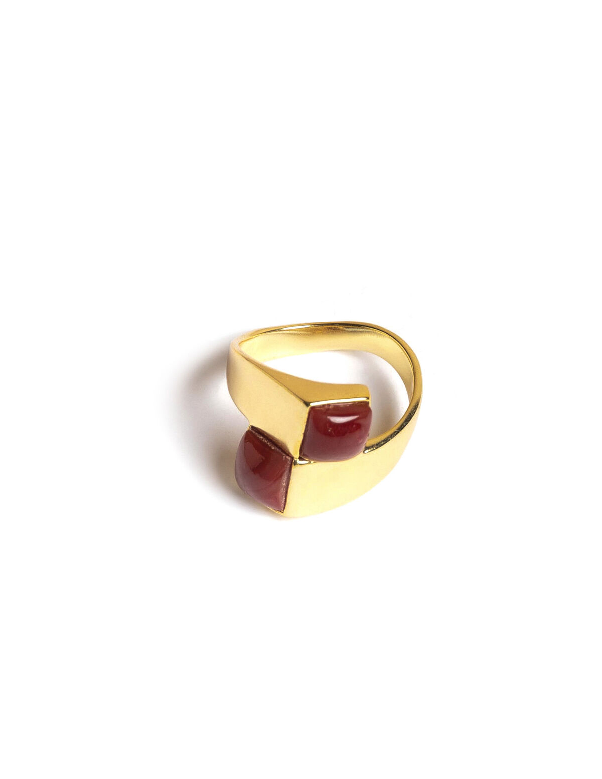 MAROON SQUARE RING 