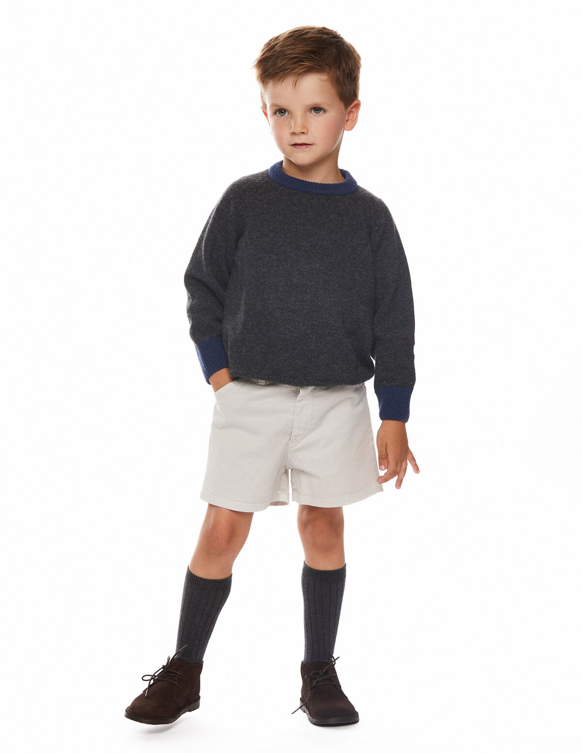 Pantalón chino corto azul oscuro