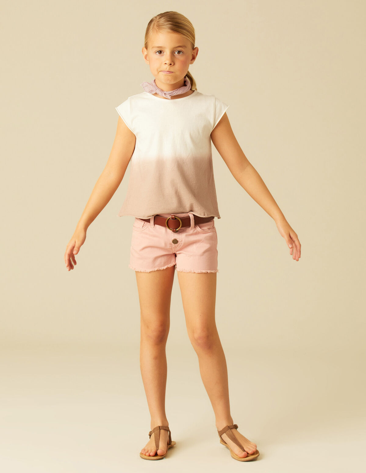 SHORT BOTONES ROSA