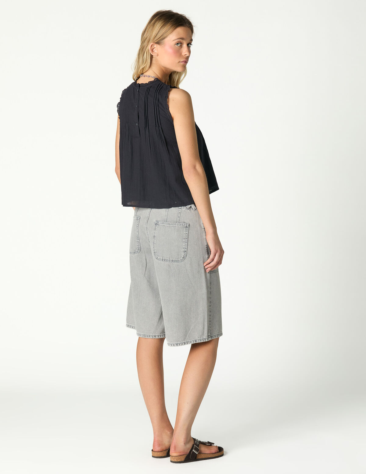 TOP NERVURAS ANTRACITE