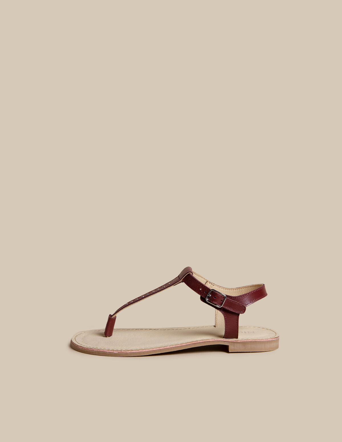 SANDALIA TACHAS