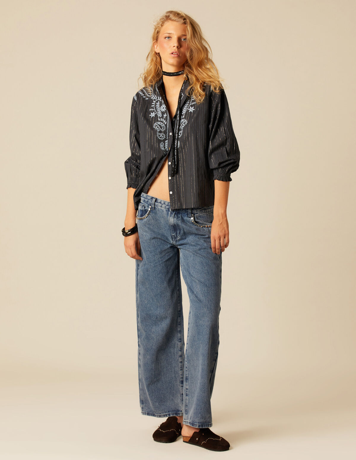 PANTALÓN TACHUELAS AZUL