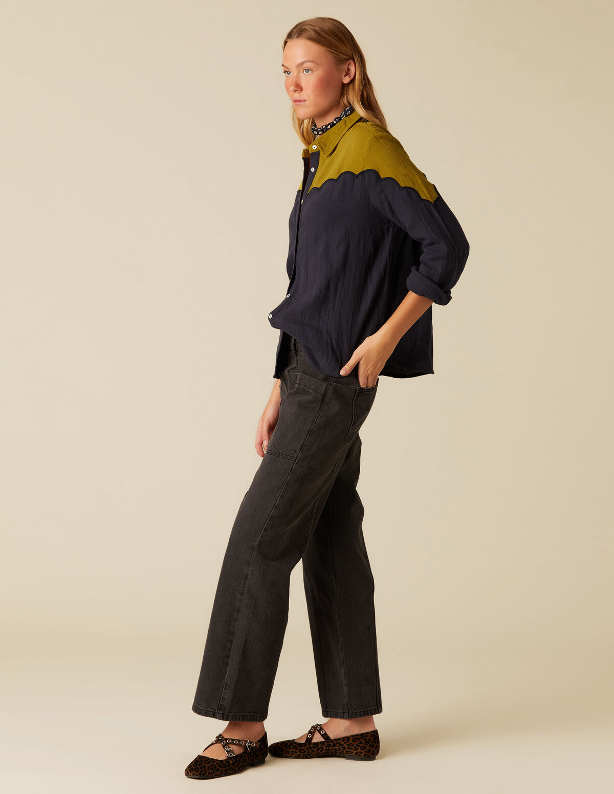 CALÇAS LARGAS BOLSOS ANTRACITE