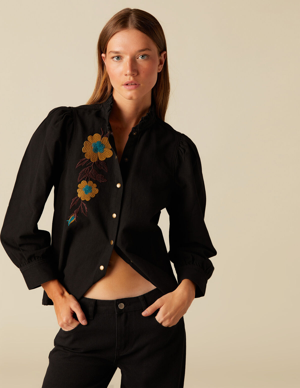 CAMISA BORDADO FLOR