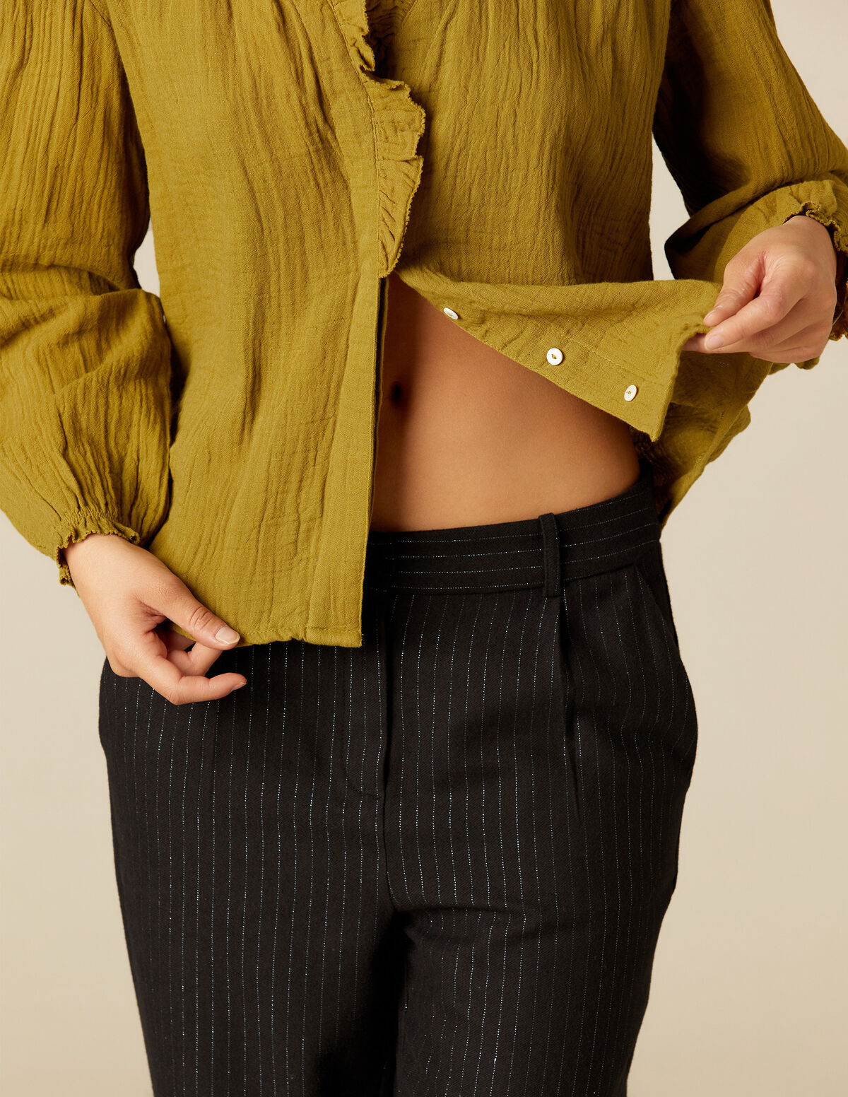 PANTAL&Oacute;N RAYA BRILLO AZUL