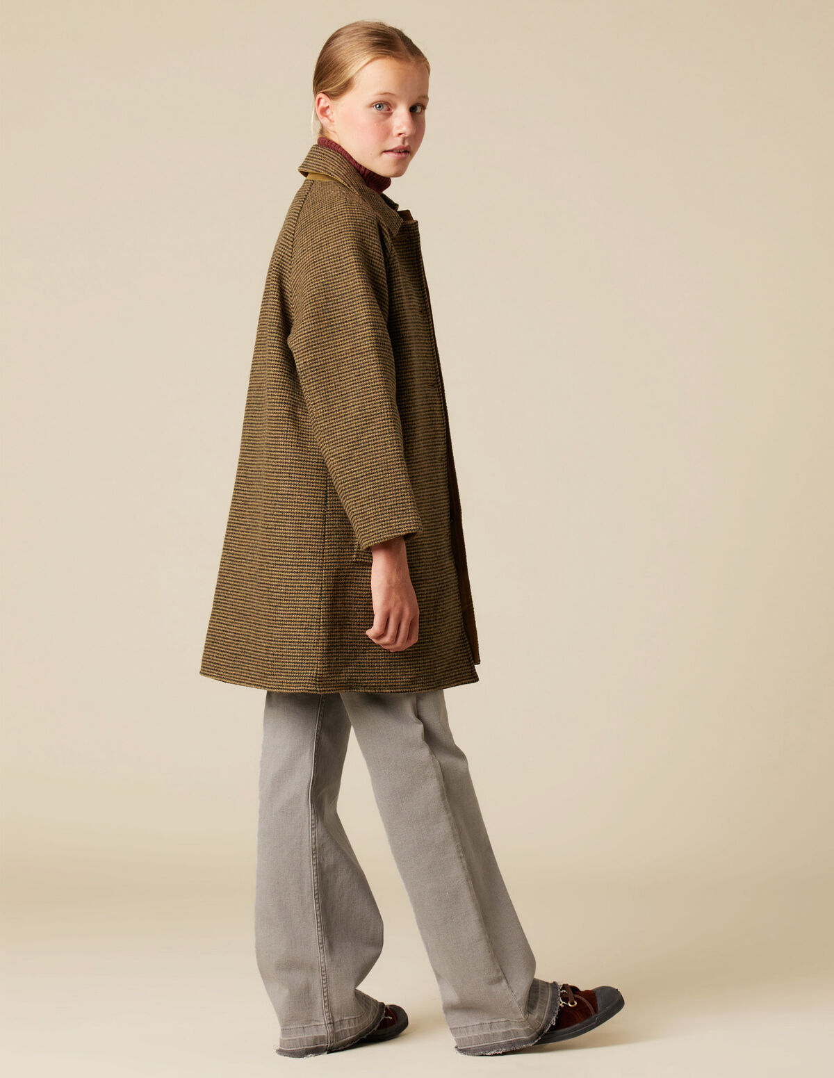 REVERSIBLE TRENCH COAT