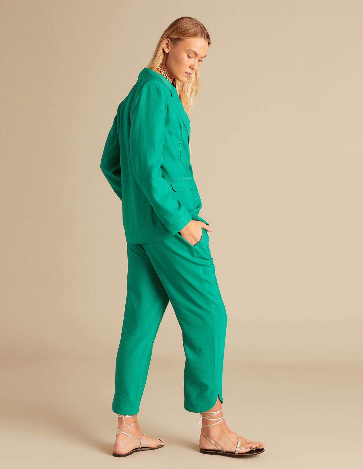 PANTALON OUVERTURE LATÉRALE JAUNE