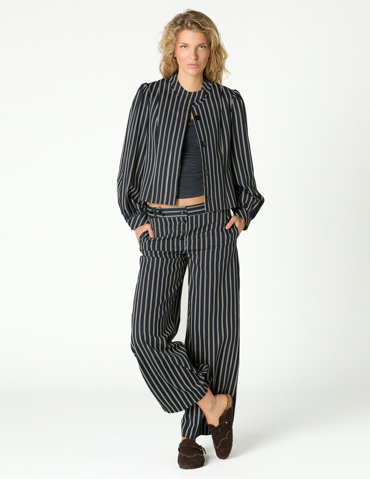 CASACO RISCA DUPLA PRETA