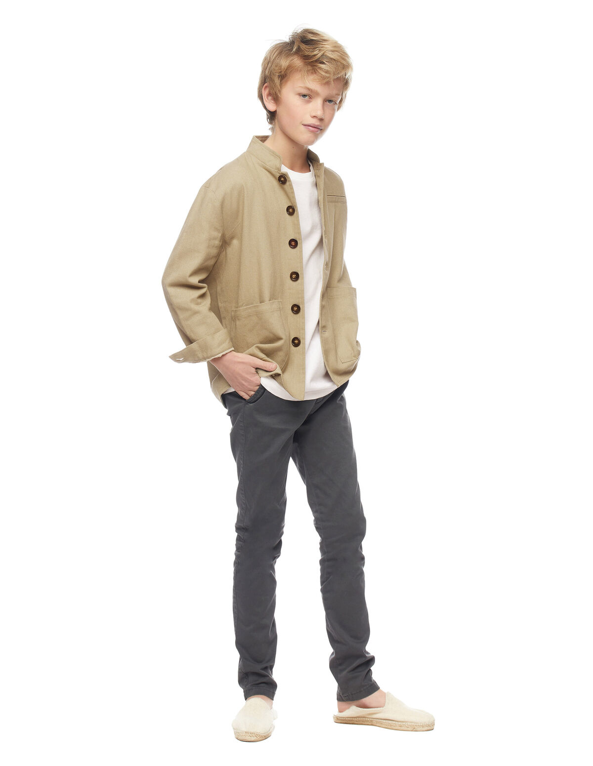 Chaqueta cuello mao arena