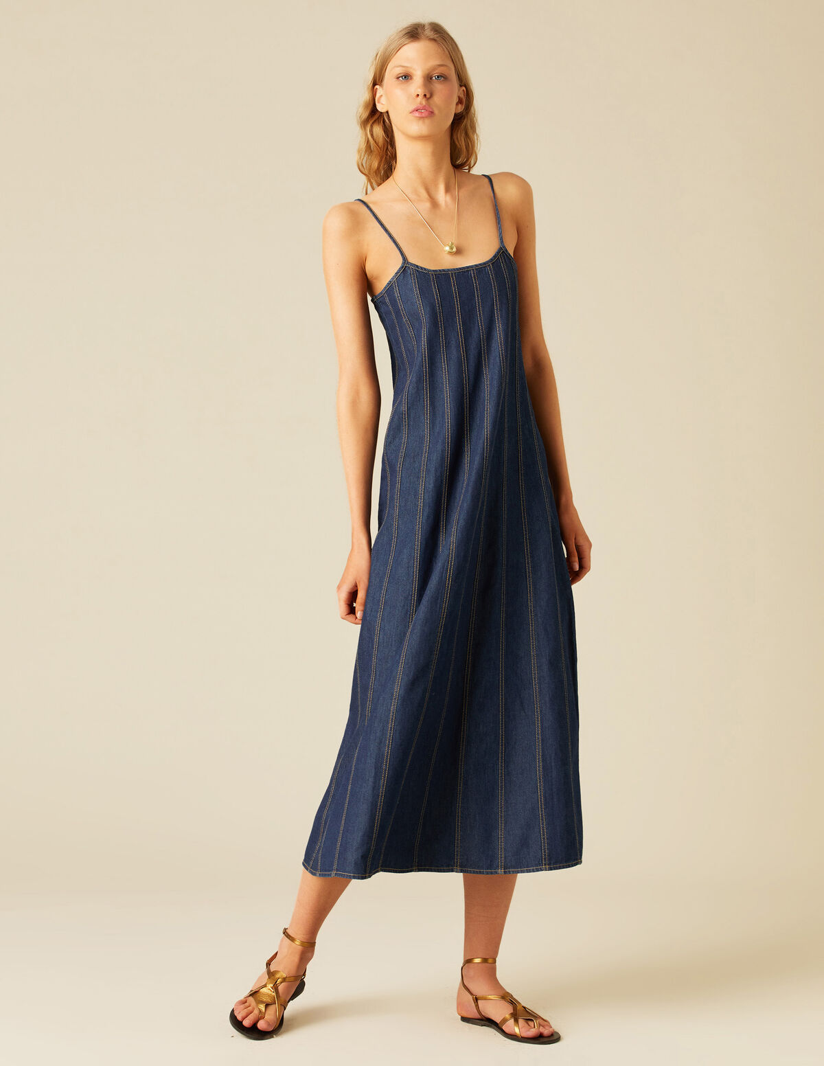 VESTIDO DENIM CORTES