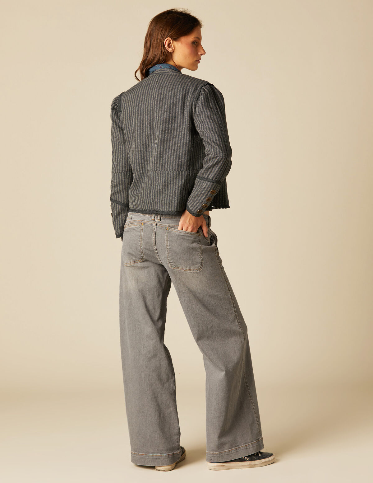 GREY STRIPED JACKET
