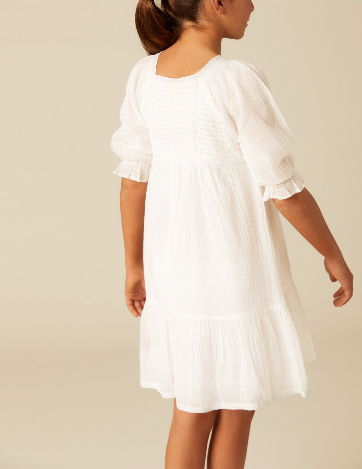 VESTIDO CUADRADO ENCAJES BLANCO