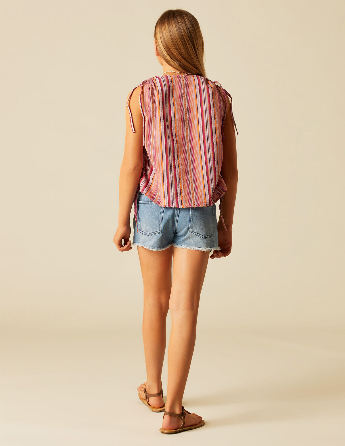 CAMISA RAYA MULTICOLOR MORA