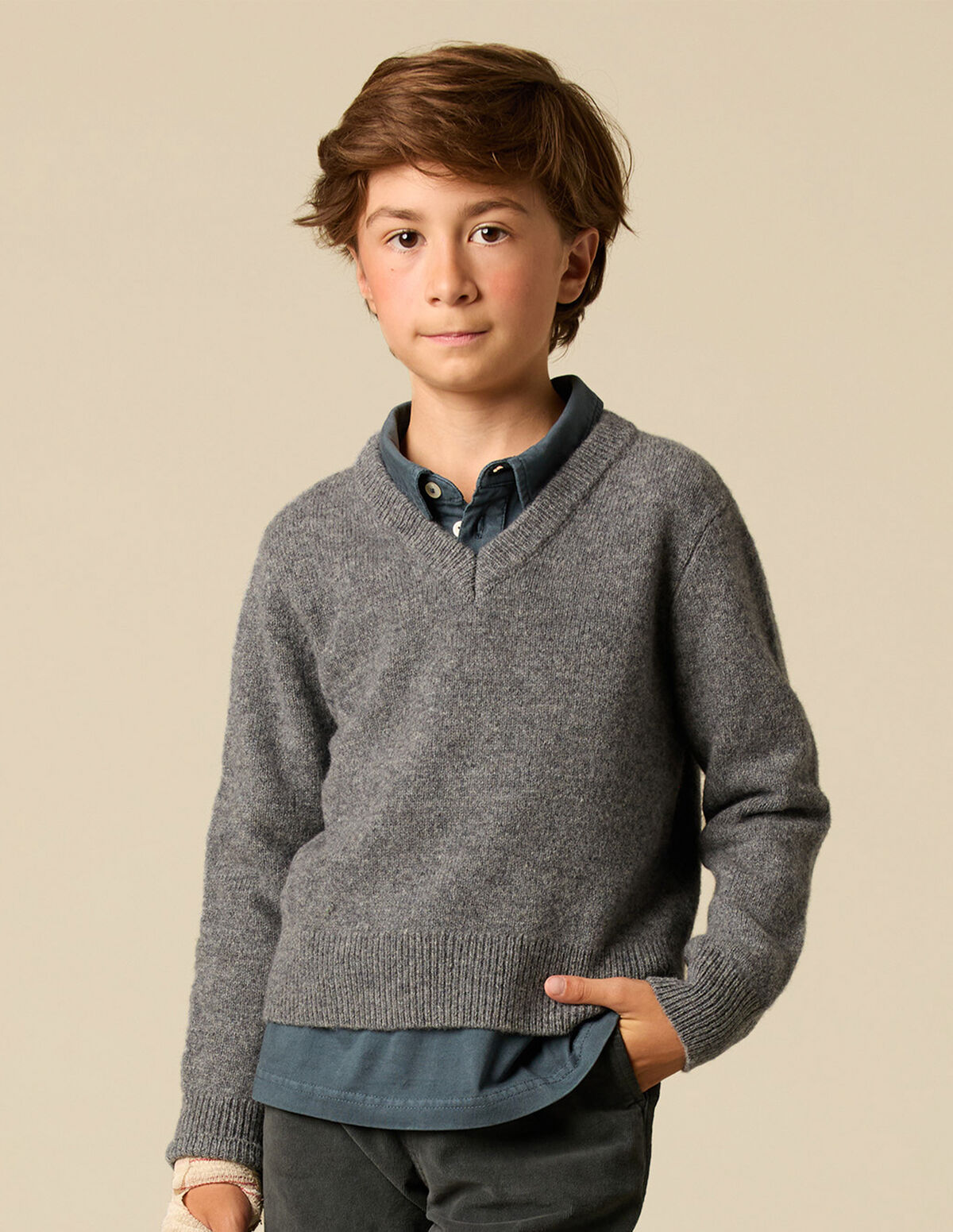 PULL COL EN V GRIS MOYEN