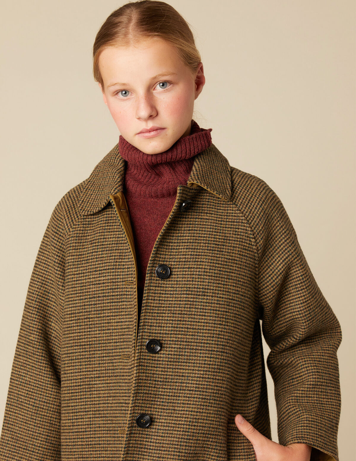REVERSIBLE TRENCH COAT