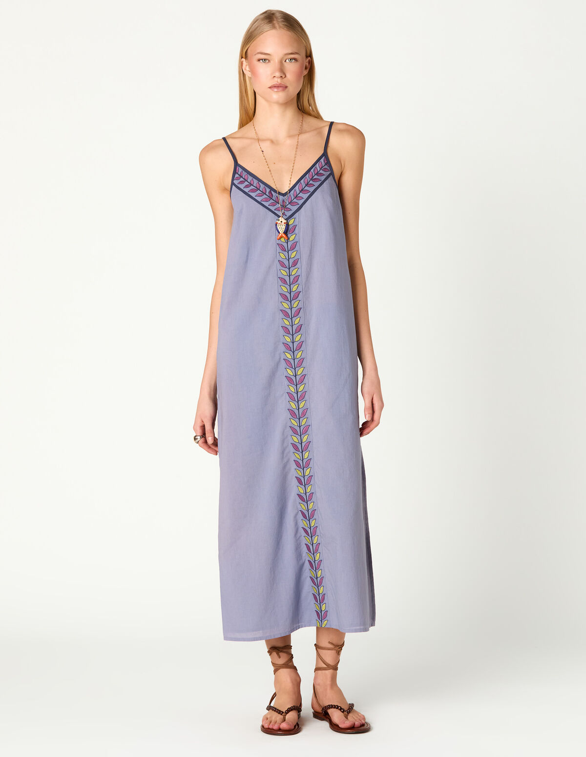 LEAVES EMBROIDERED DRESS