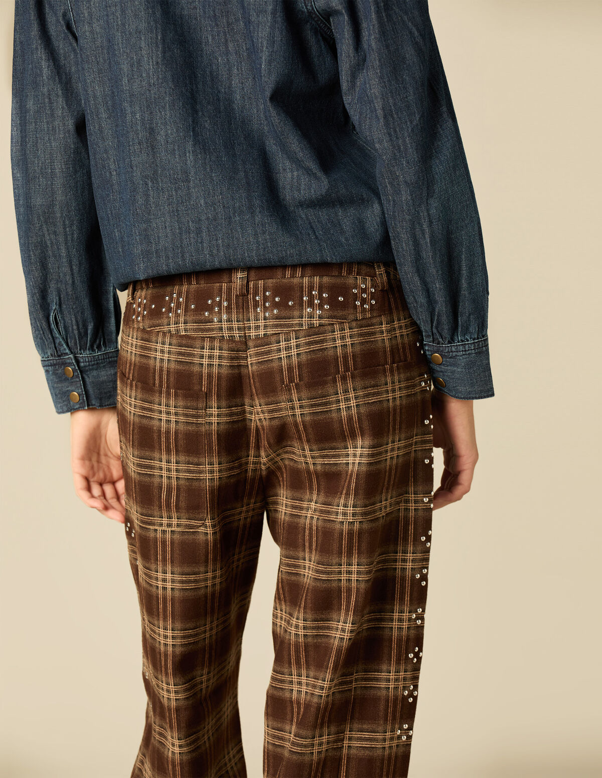 GREY CHECKED STUDDED TROUSERS
