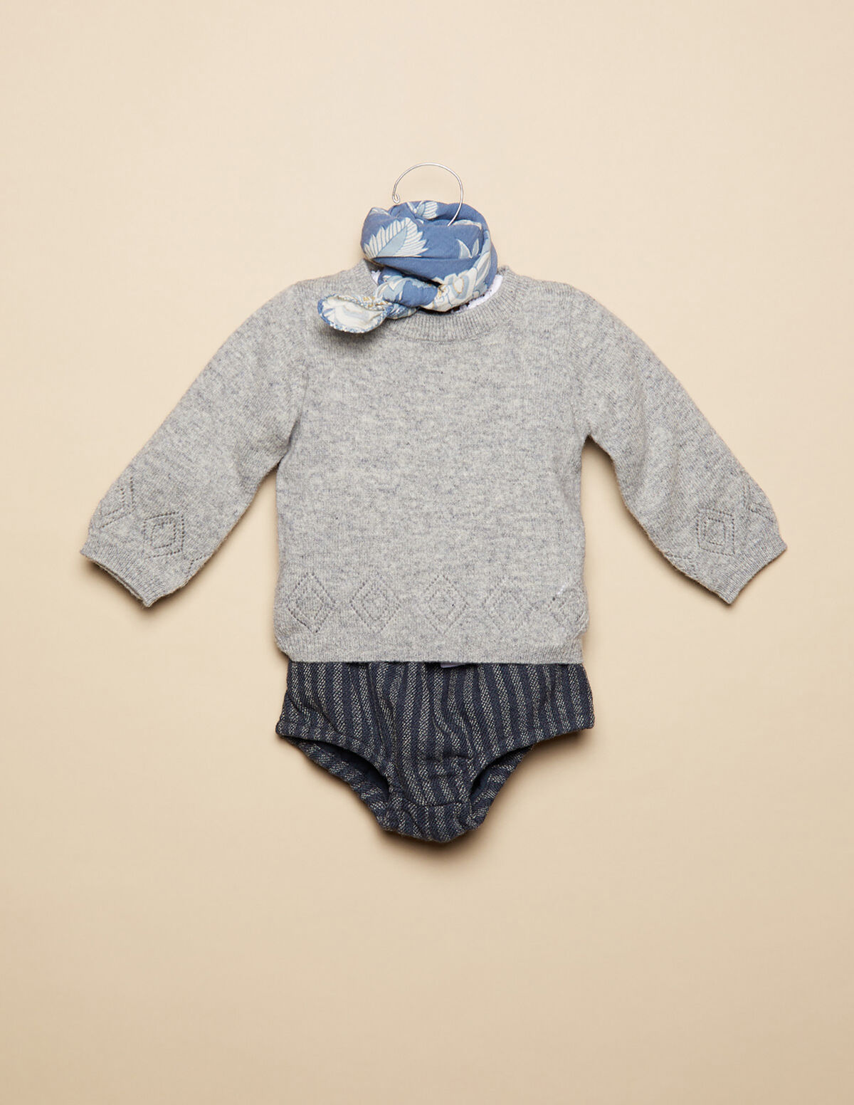 GREY JUMPER