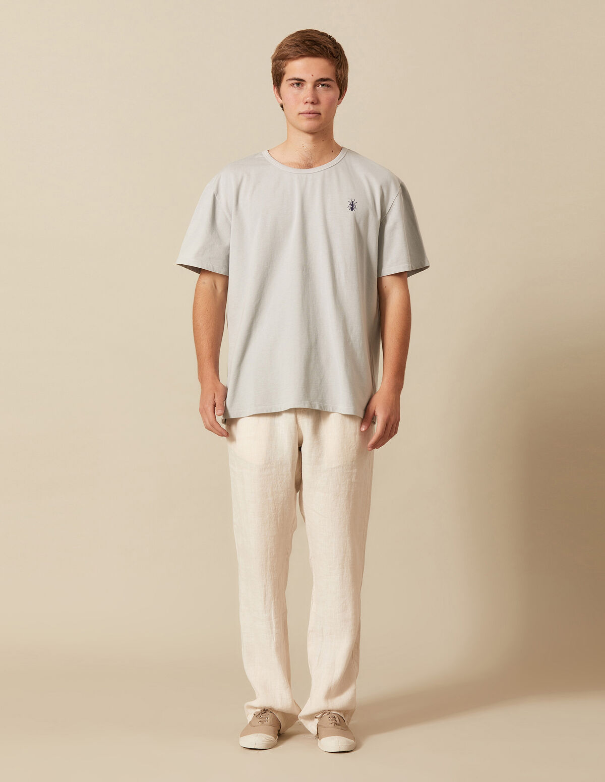WHITE ANT T-SHIRT