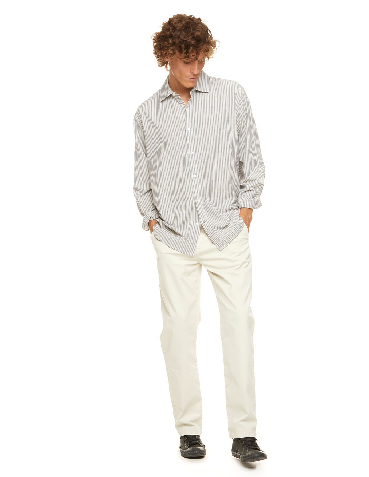 Long sand-coloured chinos - View all - Nícoli