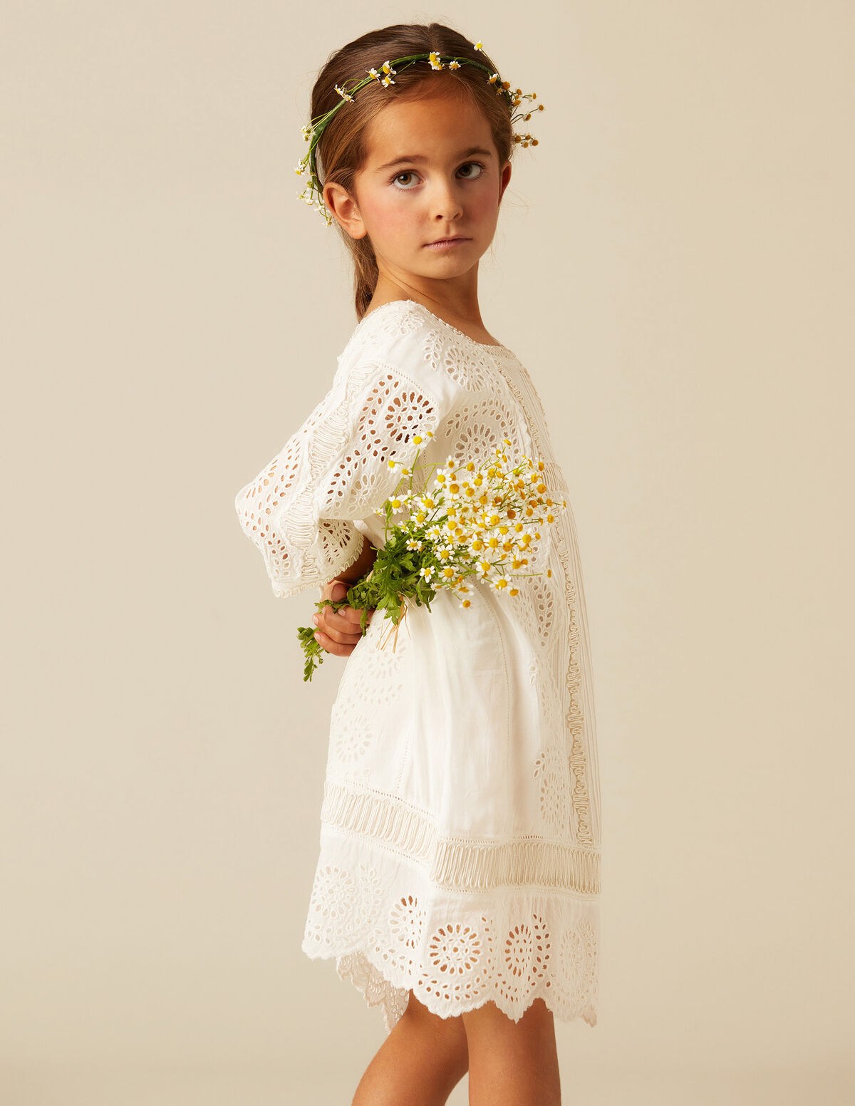 VESTIDO ARRAS ENCAJES