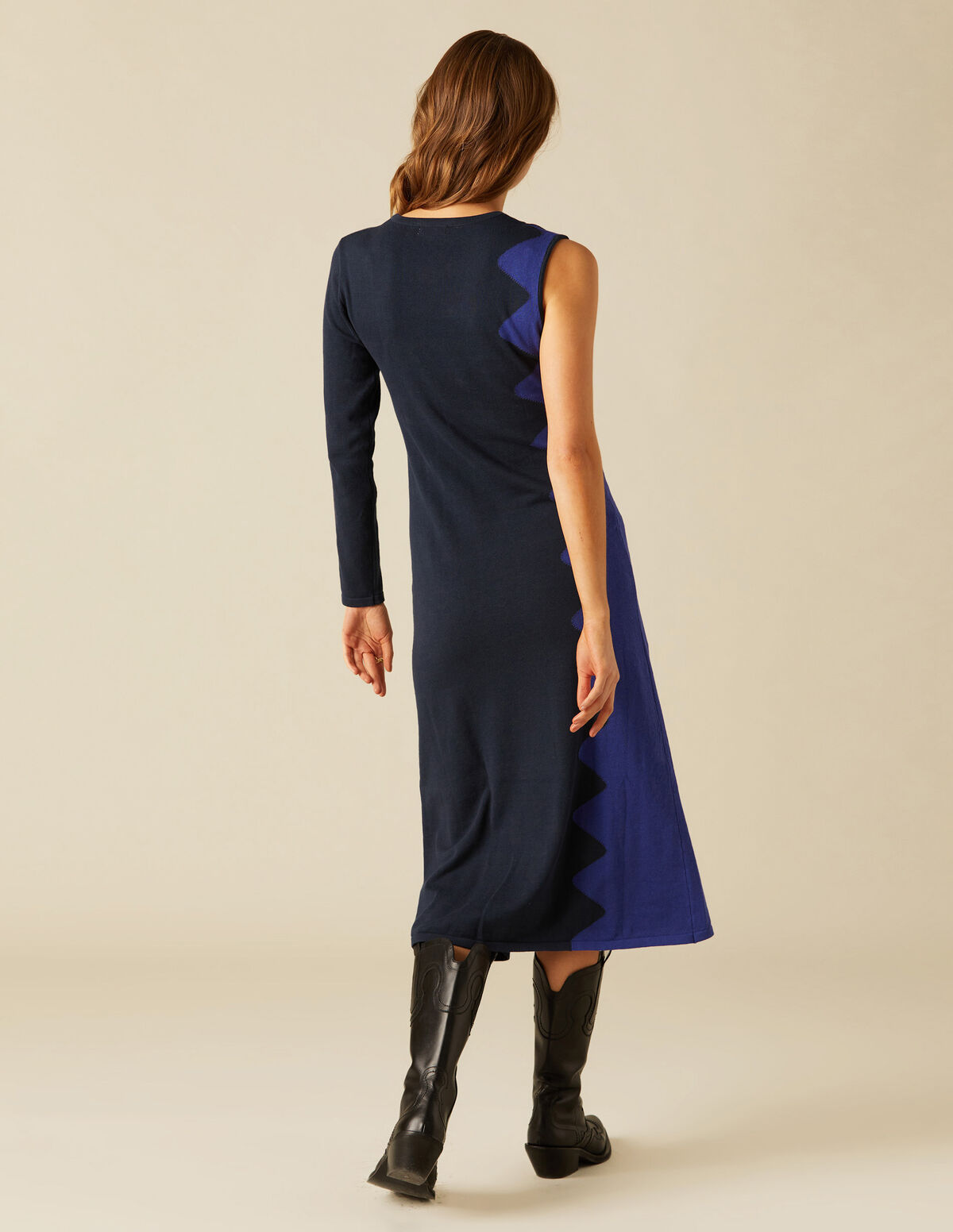 ROBE ASYMÉTRIQUE VAGUES