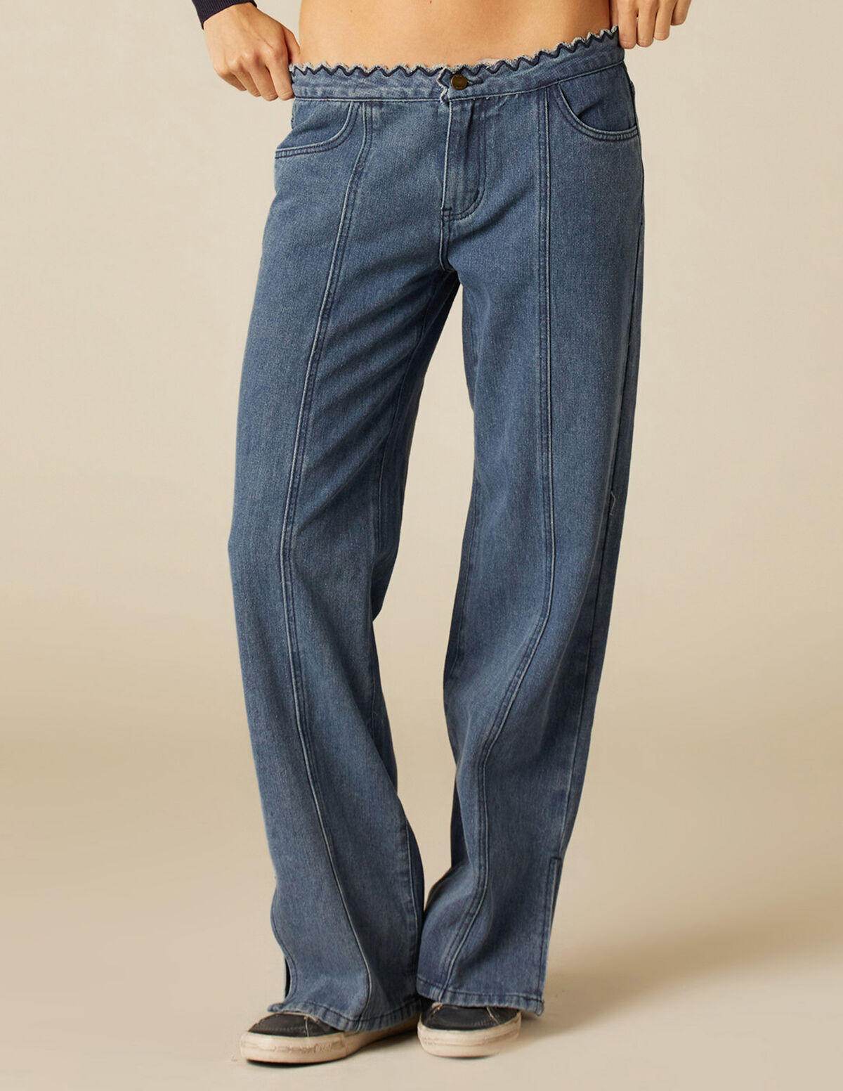 PANTALÓN CINTURILLA VOLANTES