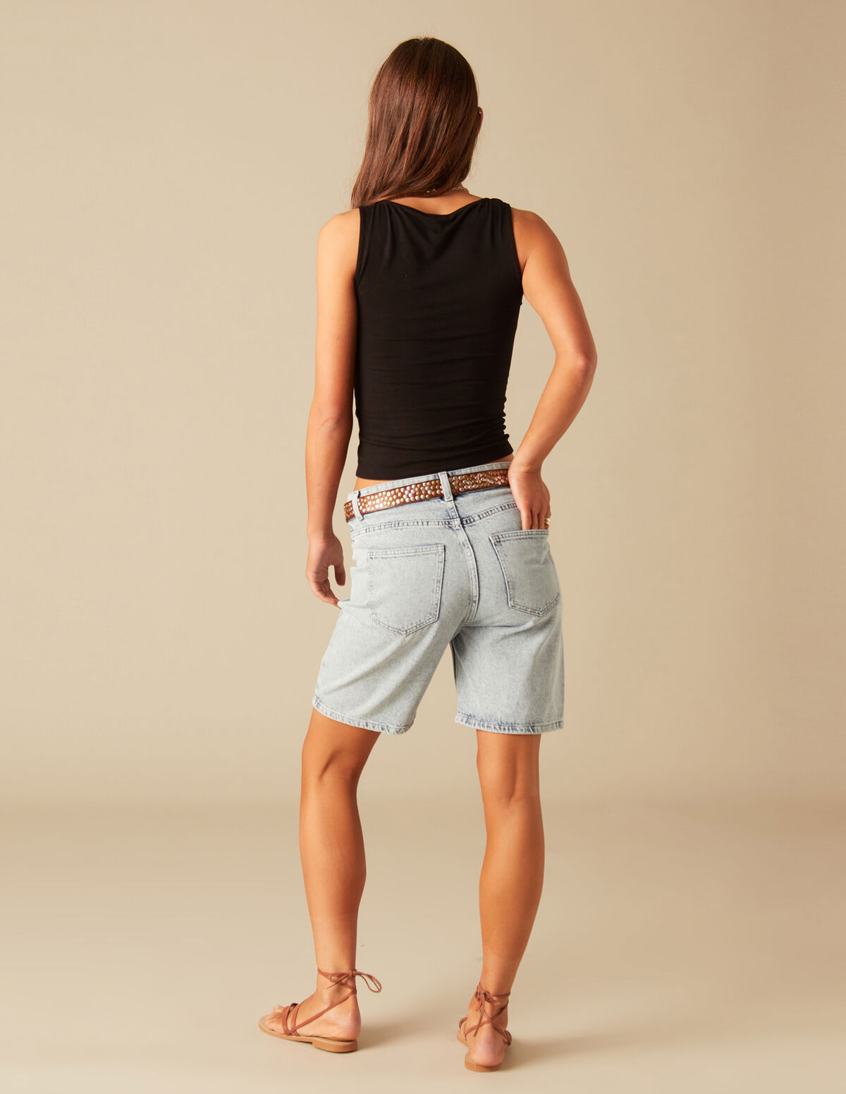 RIBBED BERMUDA SHORTS